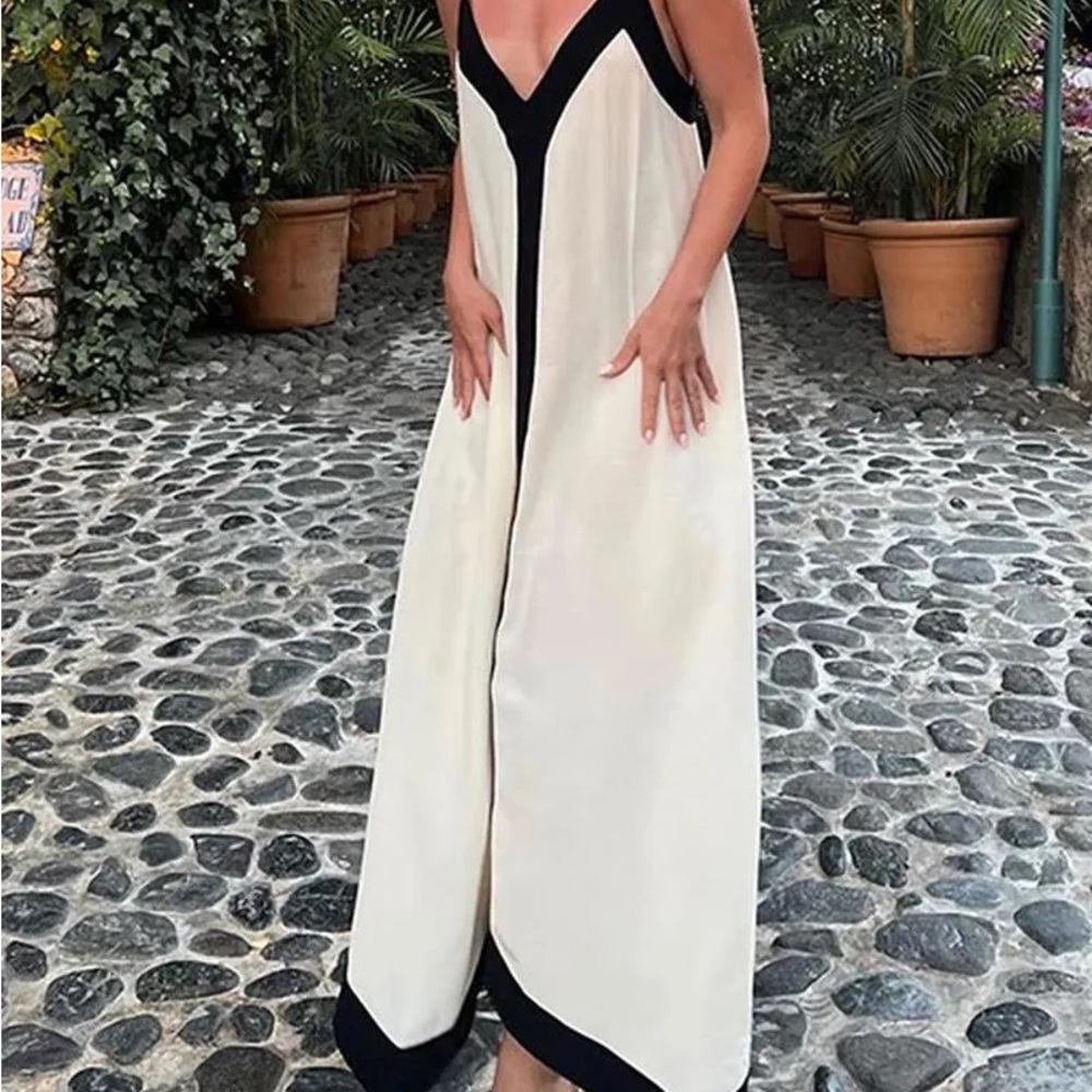 Elegant Cream and Black Maxi Dress